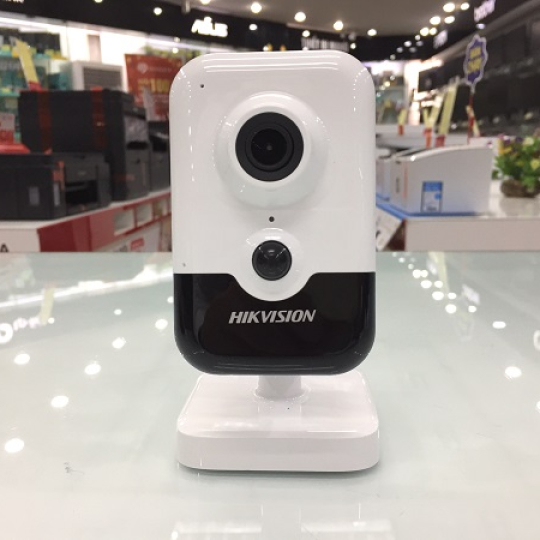 Camera wifi hikvision DS-2CD2423G0-IW 2MP